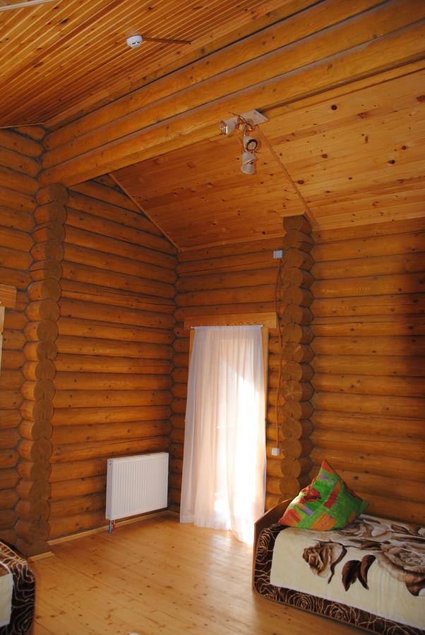 Hotel Крокус Мія Slavske Esterno foto